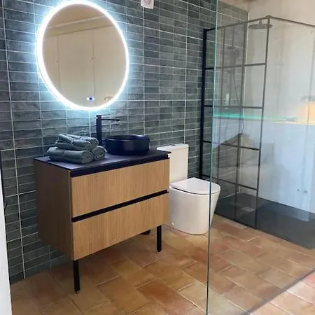 Casa Con Piscina Interior En Tamariu, Calella De Villa Palafrugell
