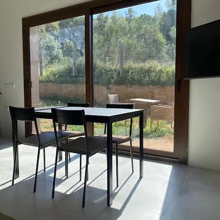 Villa Casa Con Piscina Interior En Tamariu, Calella De