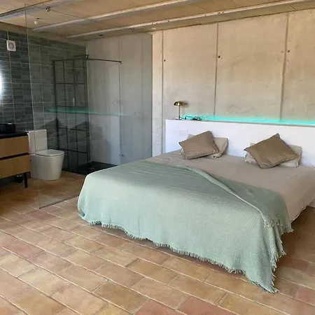 Casa Con Piscina Interior En Tamariu, Calella De Palafrugell